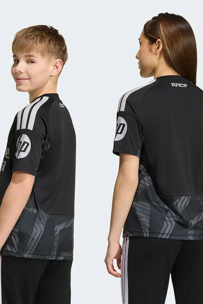 adidas Performance спортна тениска за деца REAL MADRID черна KC3986