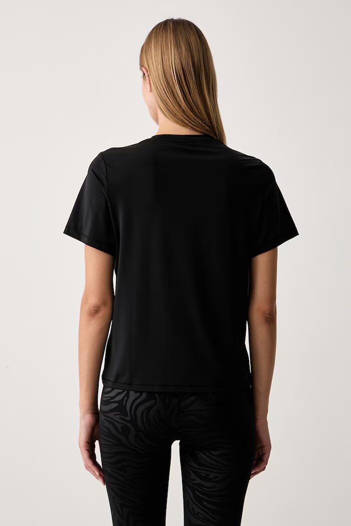 adidas Performance тениска за трениране дамска Strength Essentials черна KW4399
