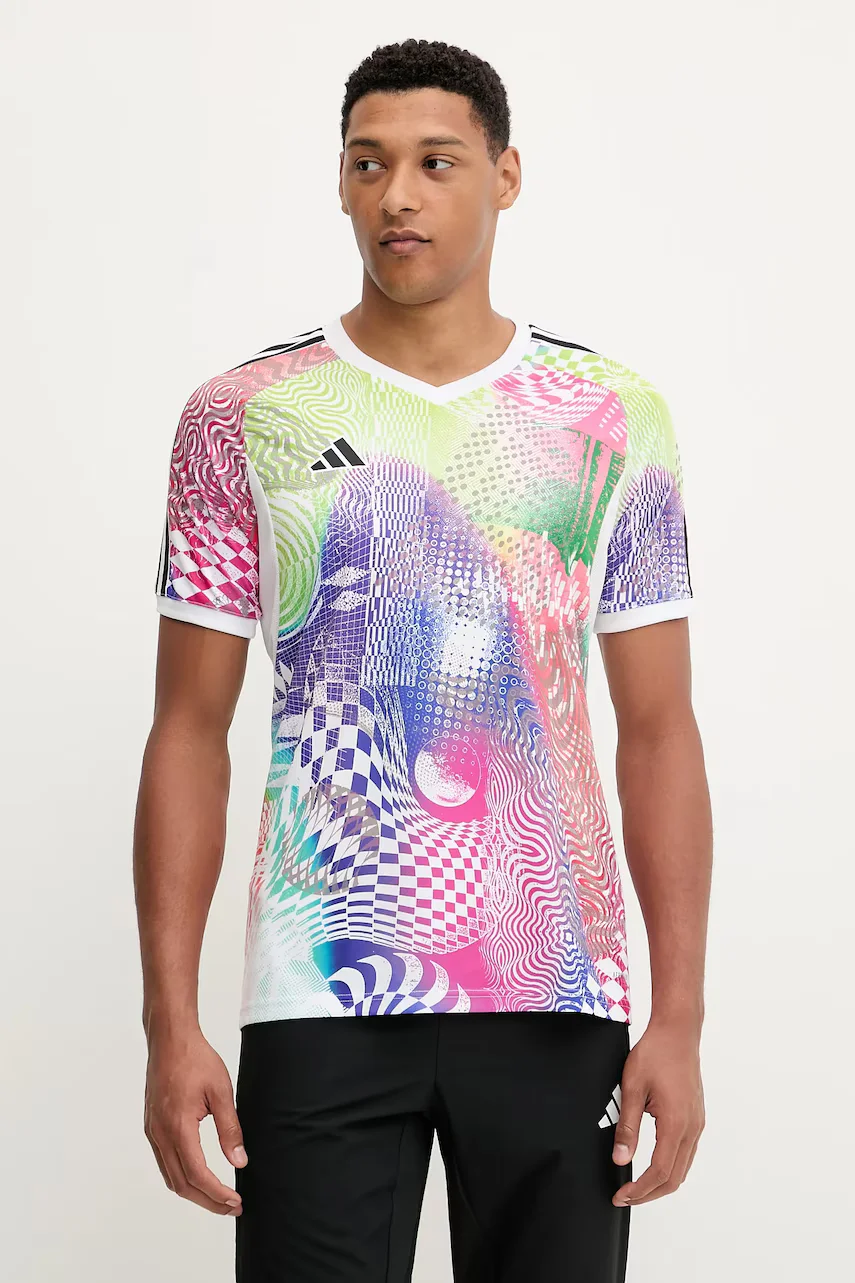 adidas Performance Тениска за трениране PRIDE