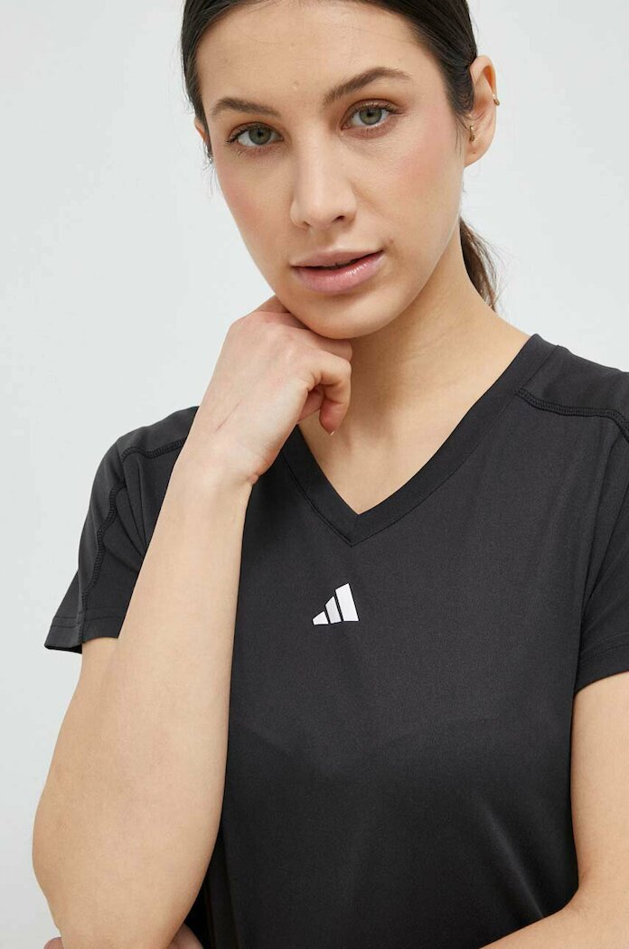 adidas Performance Тениска за трениране Training Essentials Train в черно HN5543