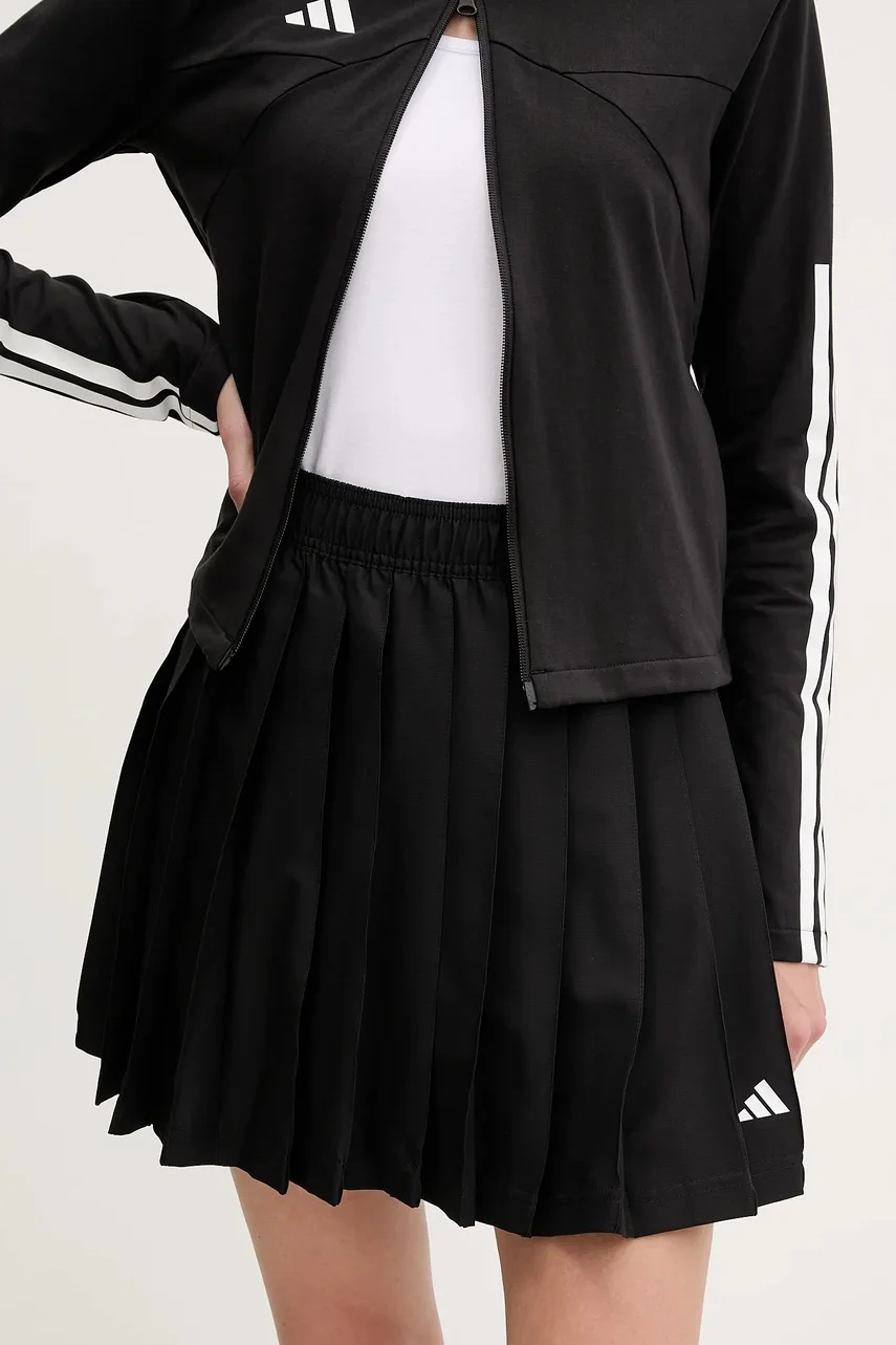 adidas Пола Tiro