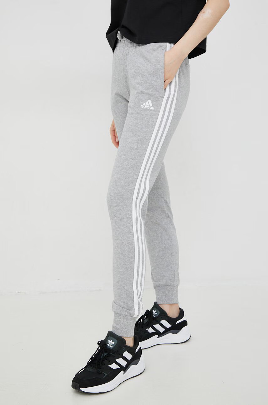 adidas Спортен панталон
