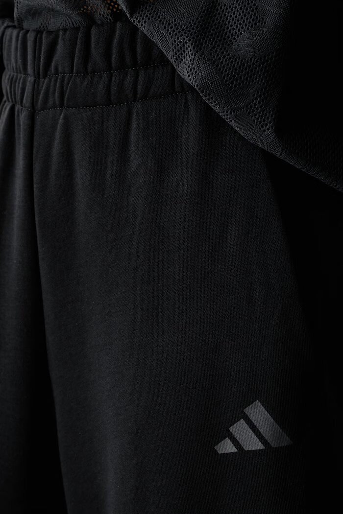 adidas спортен панталон дамски с памук Soft Lux черен с висока талия KF6248