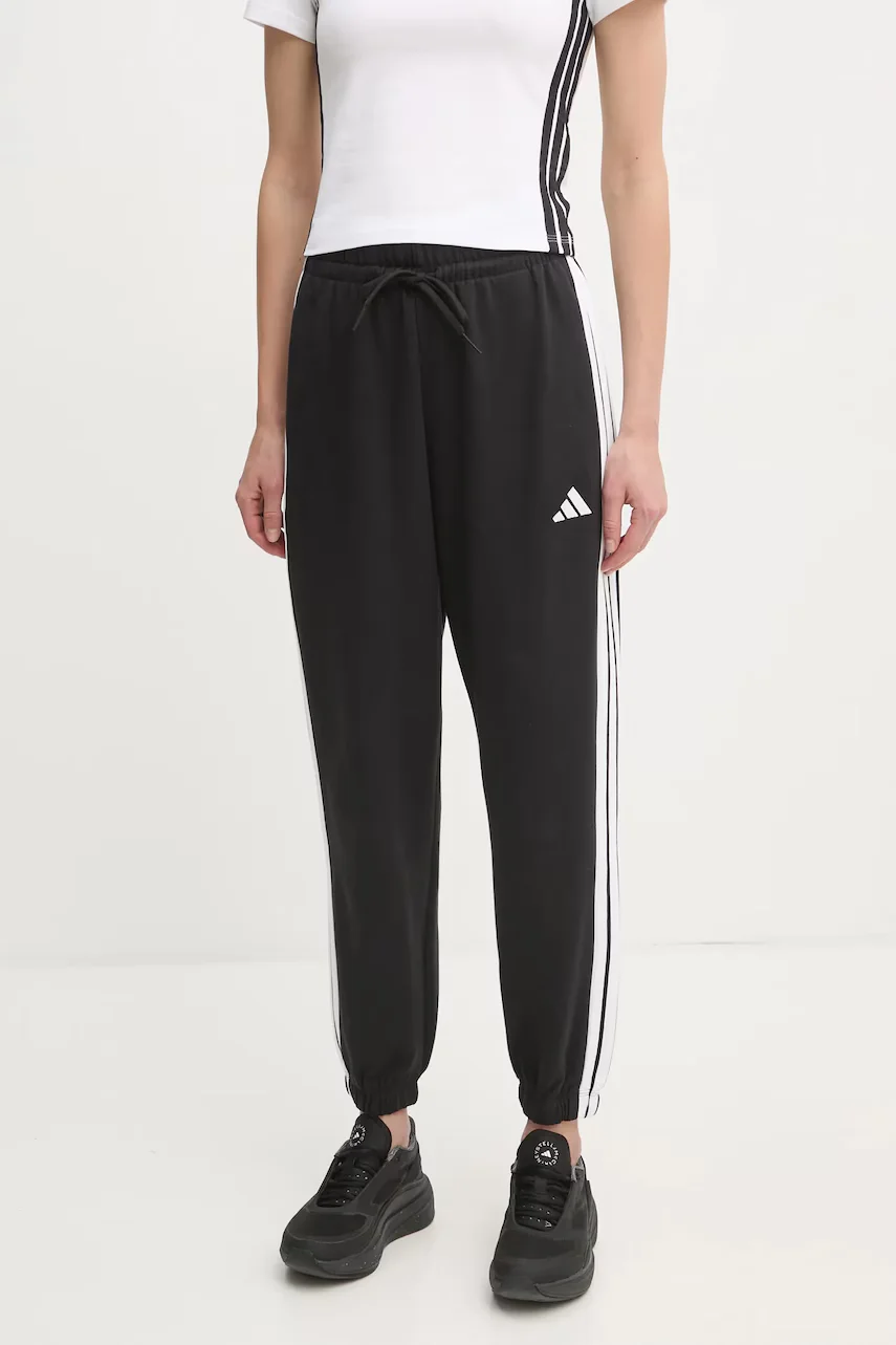 adidas Спортен панталон Essentials
