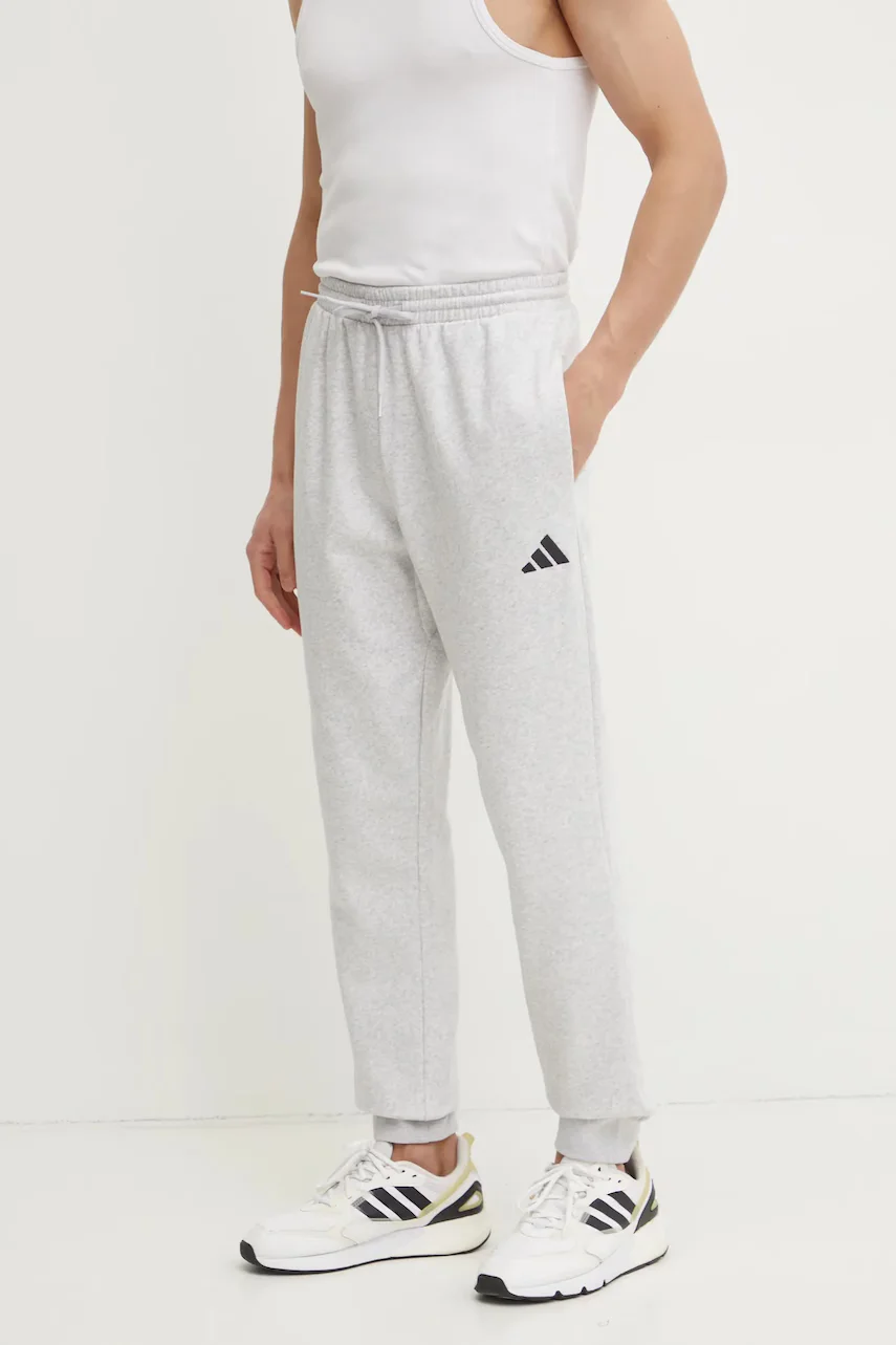 adidas Спортен панталон Feelcozy
