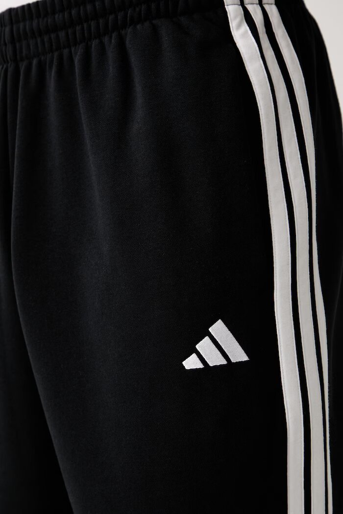 adidas спортен панталон мъжки с памук Essentials черен KY6526