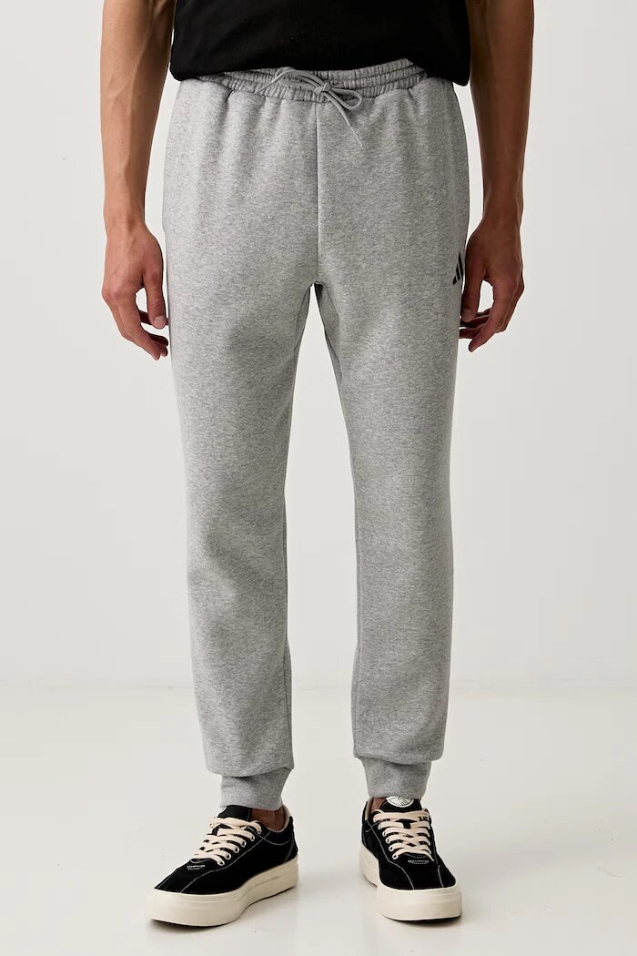 adidas спортен панталон мъжки с памук Feelcozy сив JE3818