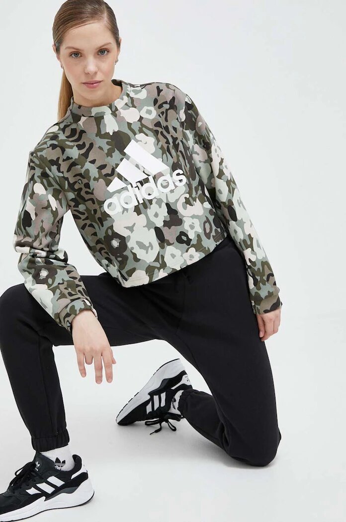 adidas Спортен панталон в черно с изчистен дизайн