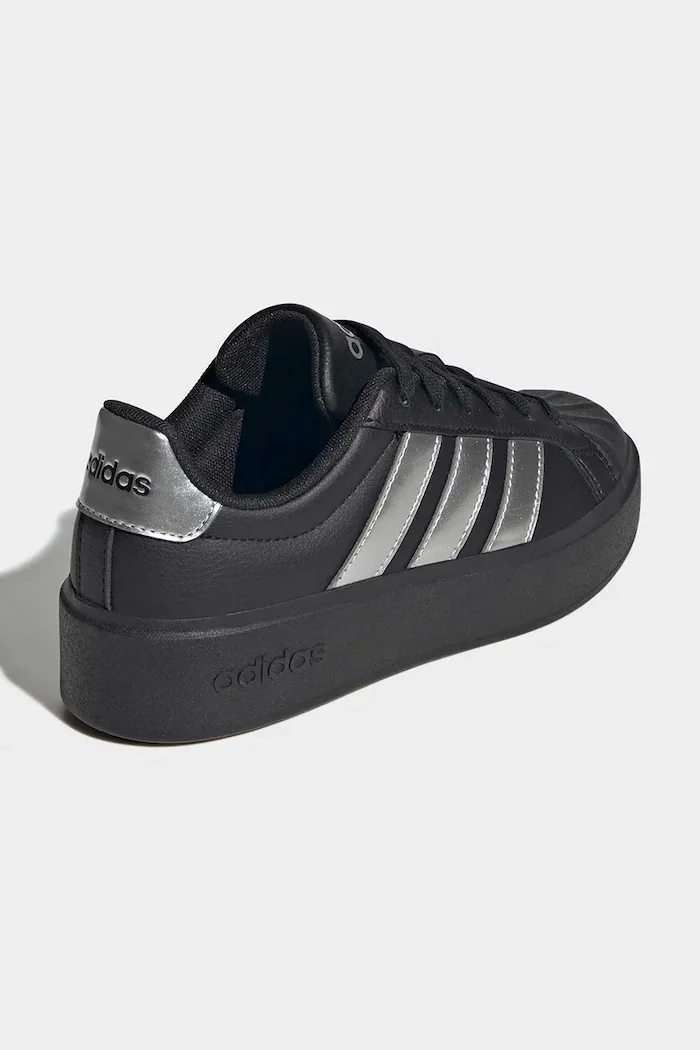 adidas STREETTALK BOLD маратонки за деца черни KI1795