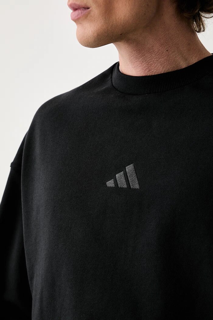 adidas суичър мъжки от памук Kit Pack черен KV9938