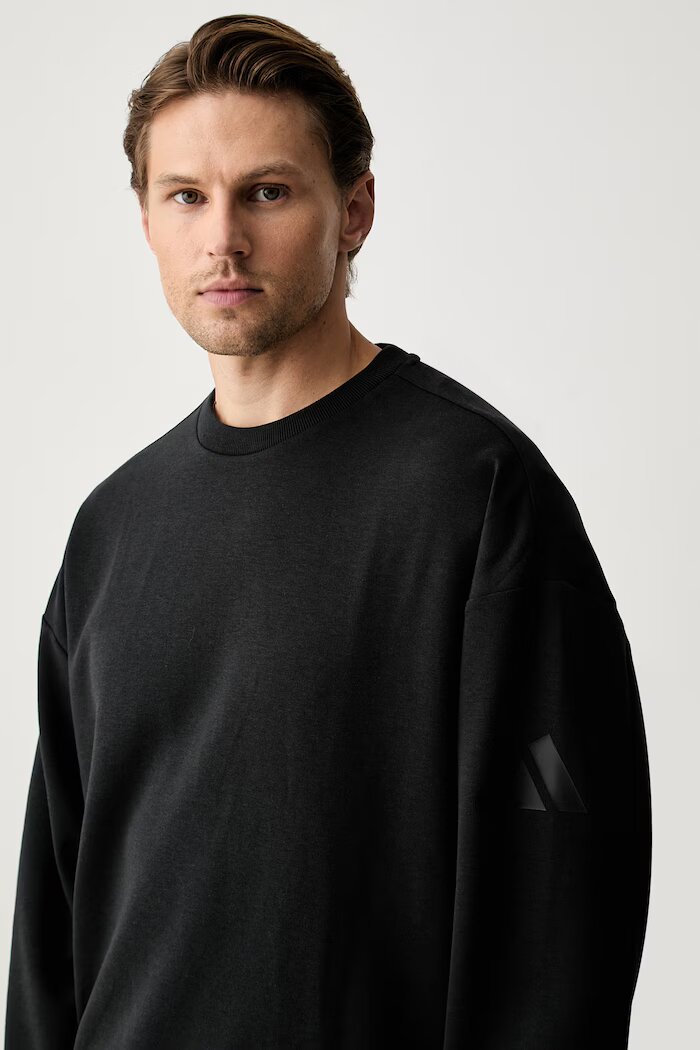 adidas суичър мъжки Soft Lux черен KF0485