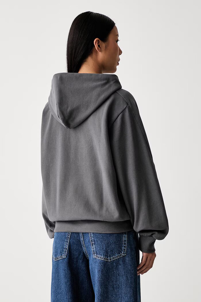 adidas суичър с качулка дамски от памук сив KV9794