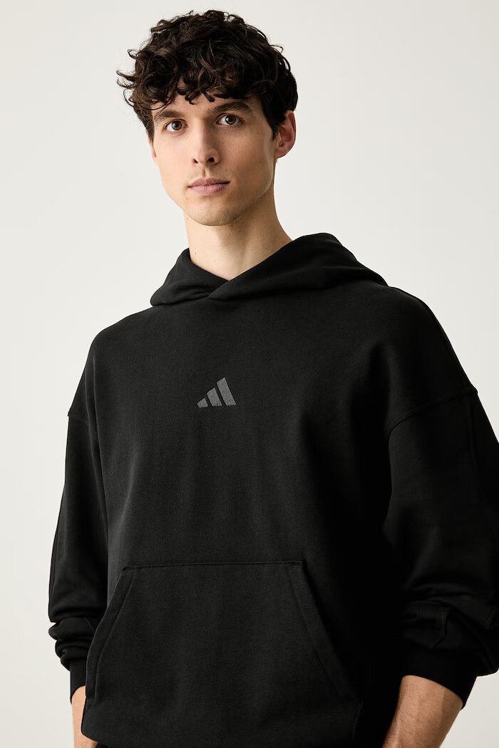 adidas суичър с качулка мъжки от памук Kit Pack черен KW2283