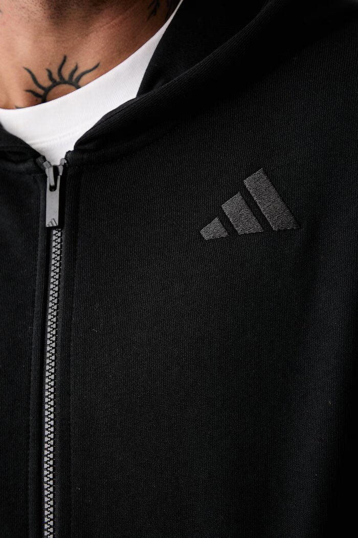 adidas суичър с цип и качулка мъжки от памук Kit Pack черен KW2289