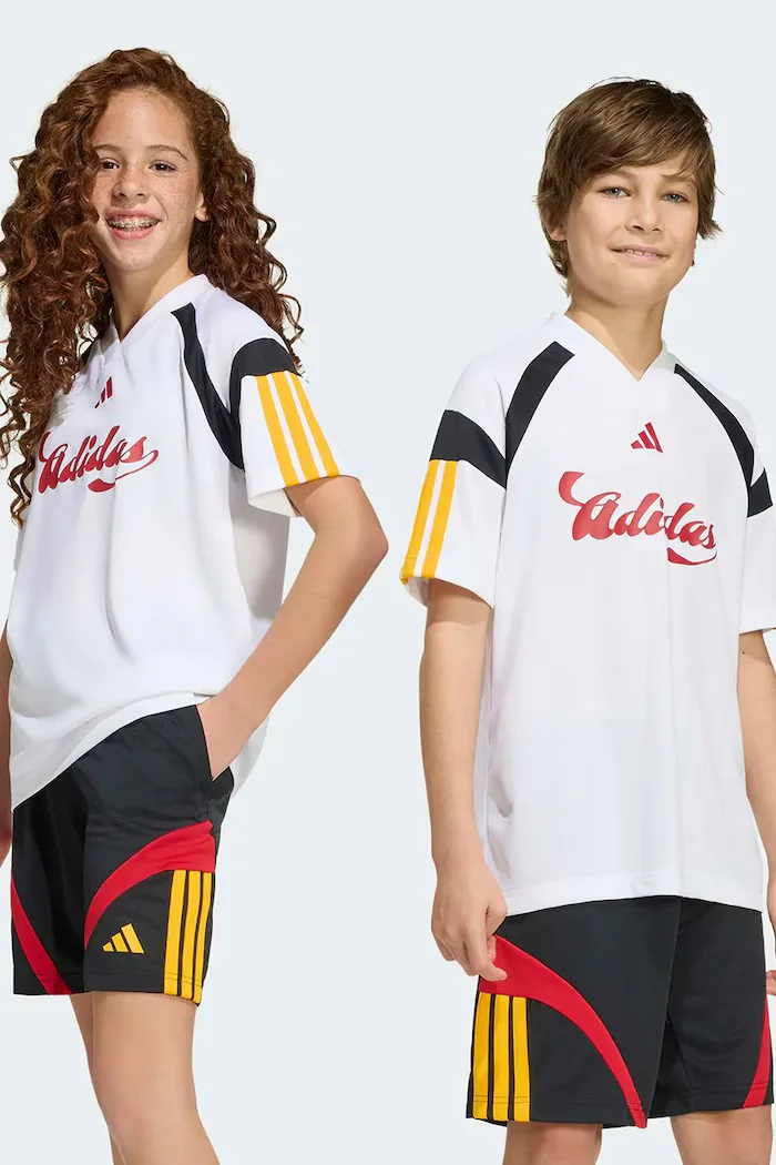 adidas тениска за деца бяла KH3799