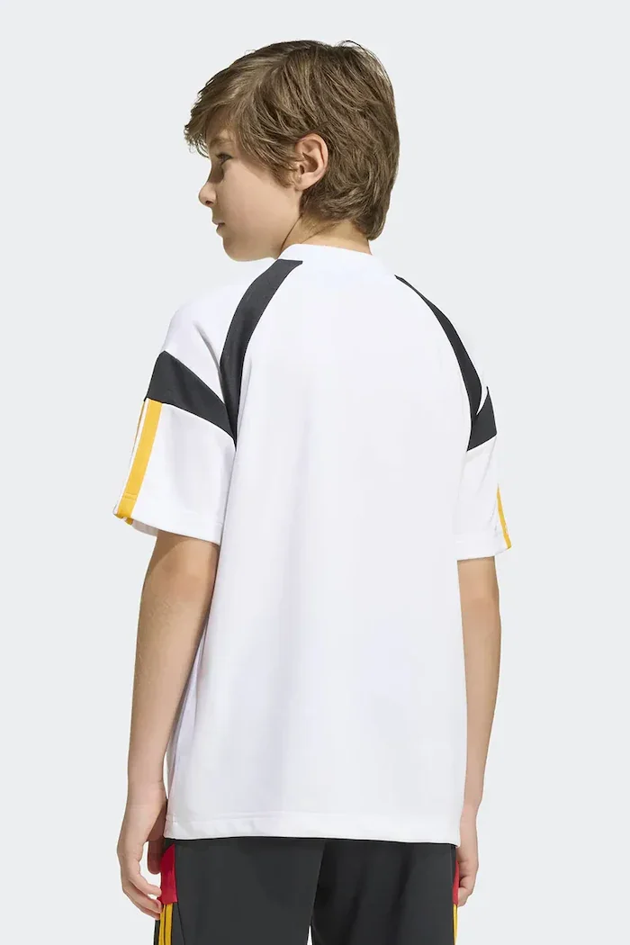 adidas тениска за деца бяла KH3799