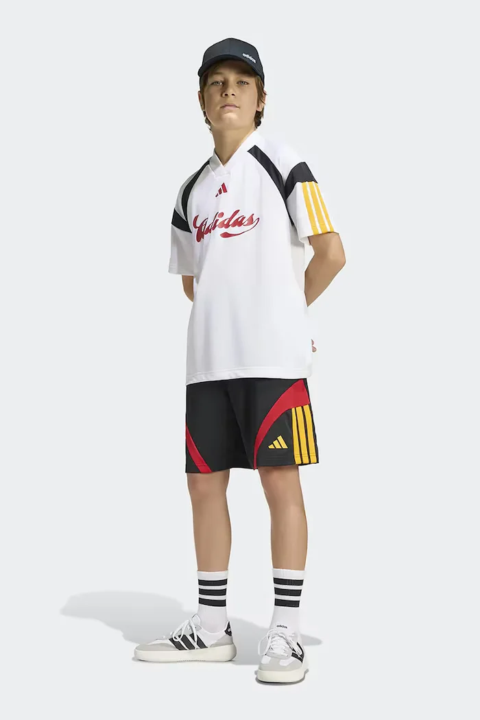 adidas тениска за деца бяла KH3799
