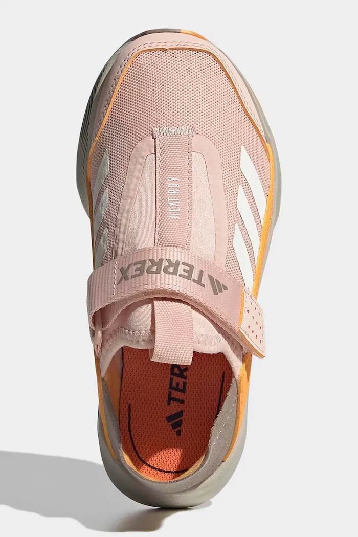 adidas TERREX Детски маратонки TERREX VOYAGER 21 SLIPON в розово JR9084