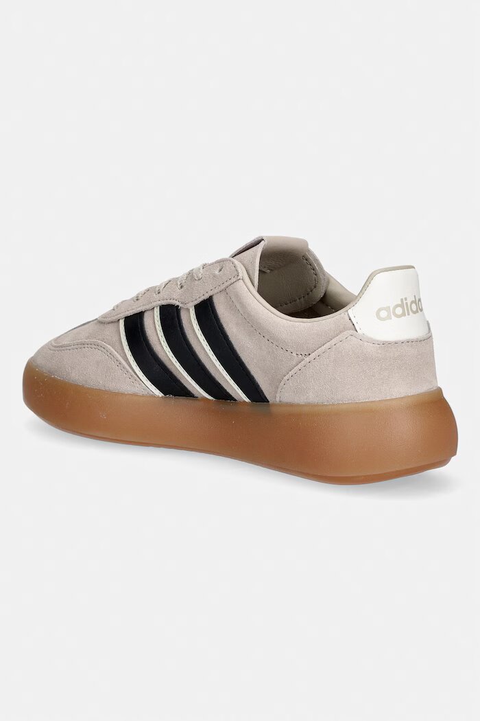 adidas Велурени маратонки Barreda Decode в бежово IH1466