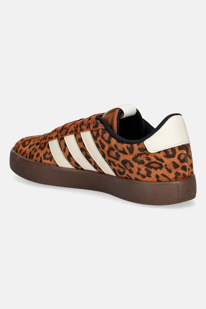 adidas Велурени маратонки VL Court 3.0 в кафяво KK4668