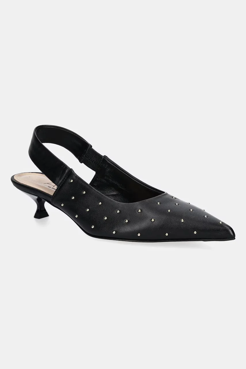AGL Кожени обувки с дебел ток Lenor S Studs