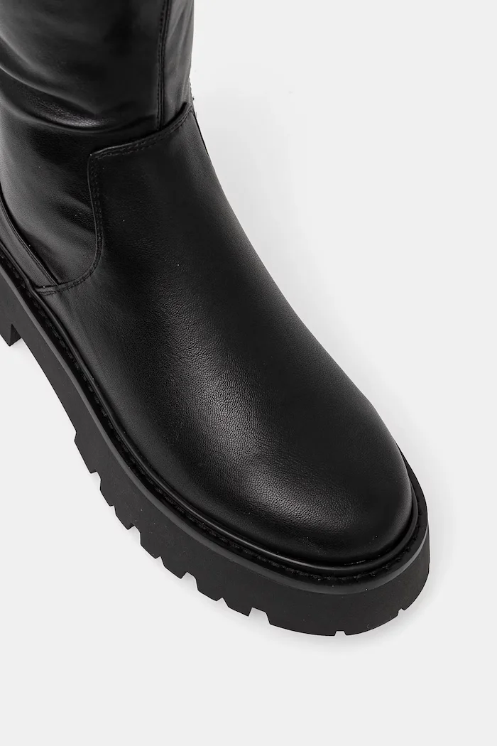 Aldo Ботуши CARELDEN в черно с платформа 13838055 CARELDEN