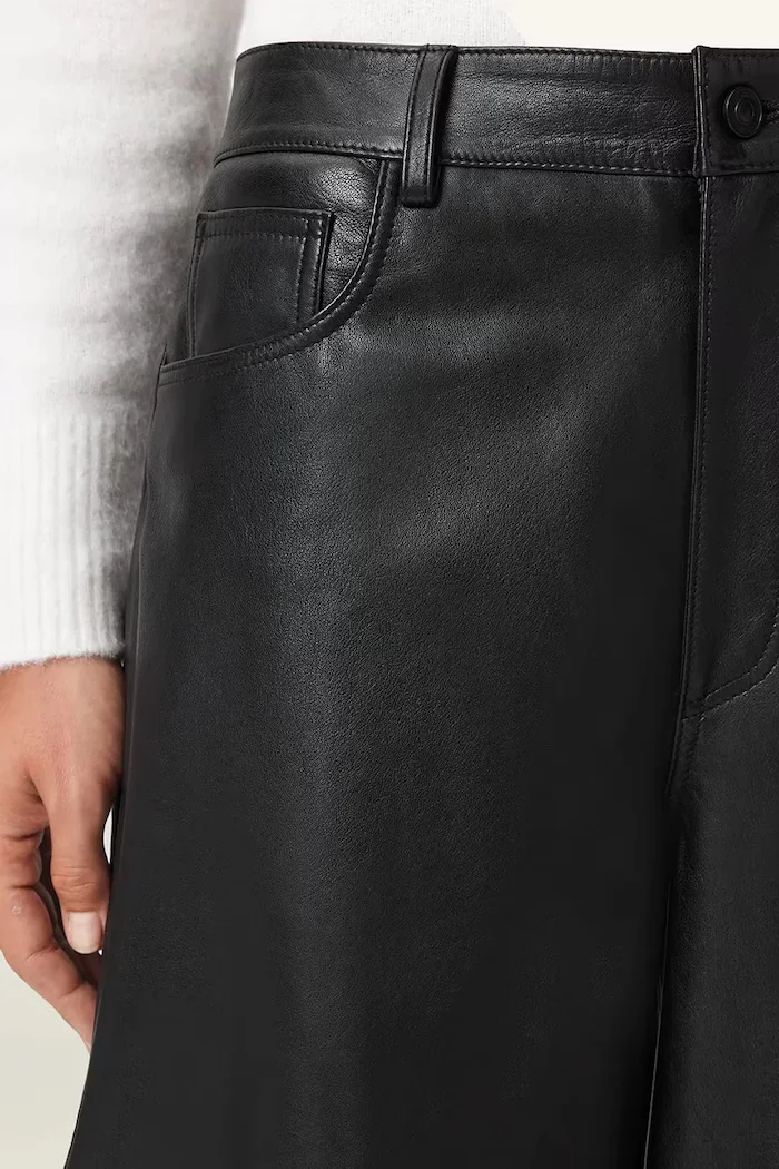 AllSaints Кожен панталон JETT в черно с широка каройка с висока талия W026TD