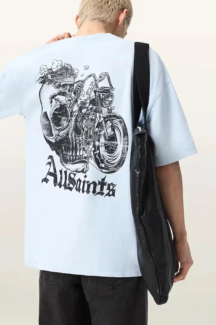 AllSaints Памучна тениска PANHEAD в синьо с принт M021PE