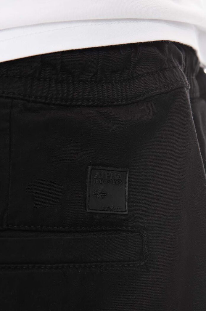Alpha Industries Памучен къс панталон в черно