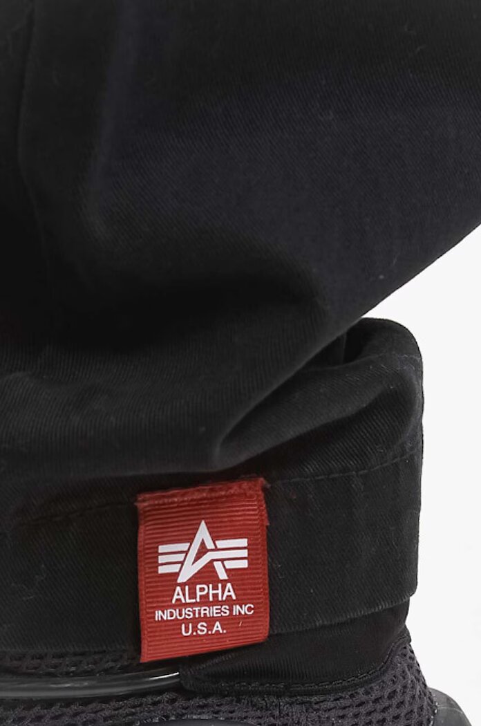 Alpha Industries Памучен панталон Agent Pant в черно с кройка тип карго 158205.03 Agent