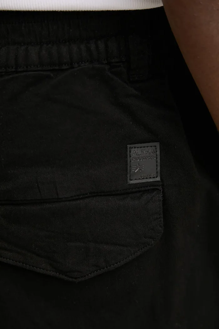 Alpha Industries Памучен панталон Airman Pant 188201 03 в черно 188201.03