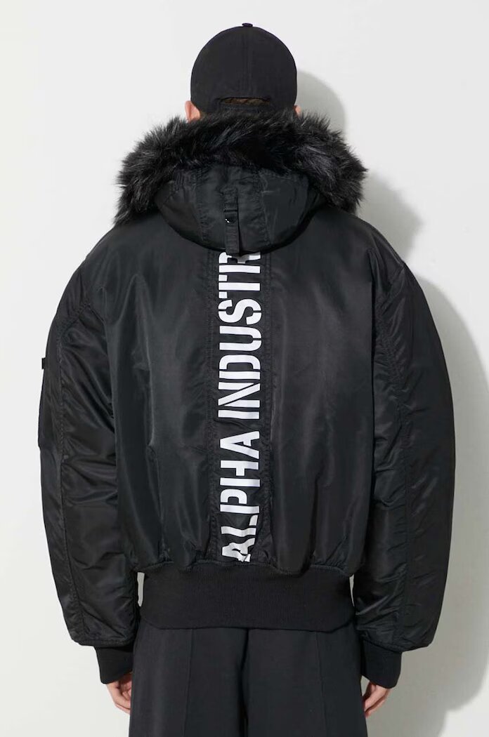 Alpha Industries Яке 45P Hooded Custom 45/P Bomber в черно зимен модел 113145.515 45/P Hooded Custom Bomber