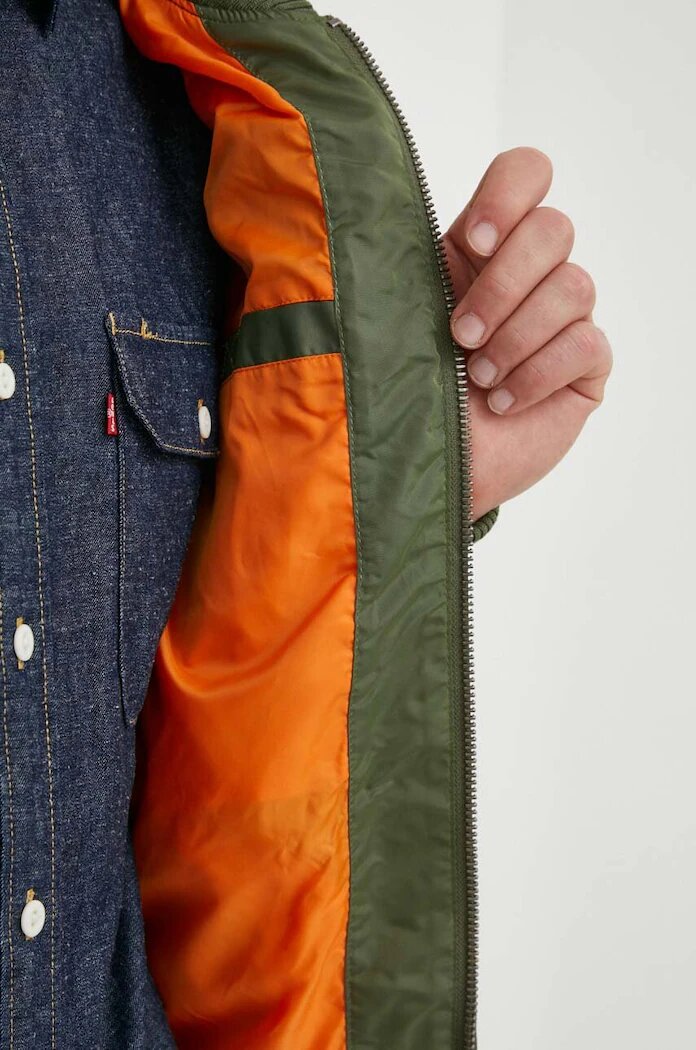 Alpha Industries Яке бомбър MA-1 TT в зелено с преходна изолация 191103.01