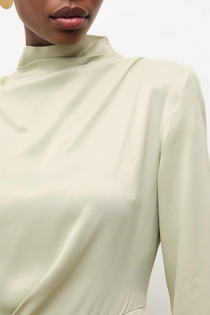 Answear.LAB Рокля from the Unscripted collection в зелено къса със стандартна кройка