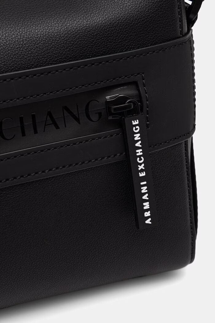 ARMANI EXCHANGE чанта през рамо мъжка от имитация на кожа черна XM003168 AF26679