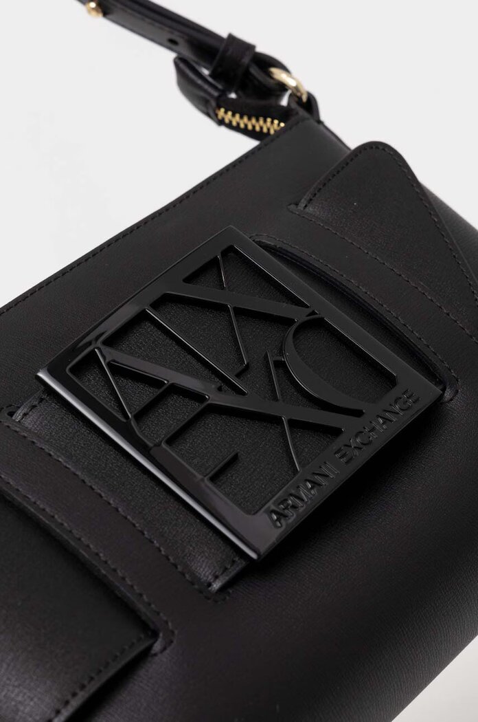 ARMANI EXCHANGE Чанта в черно 942907 0A874