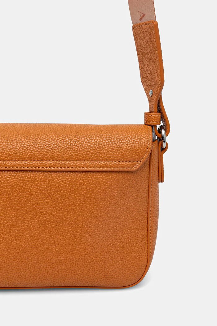 ARMANI EXCHANGE дамска чанта от имитация на кожа оранжева 942912 CC783