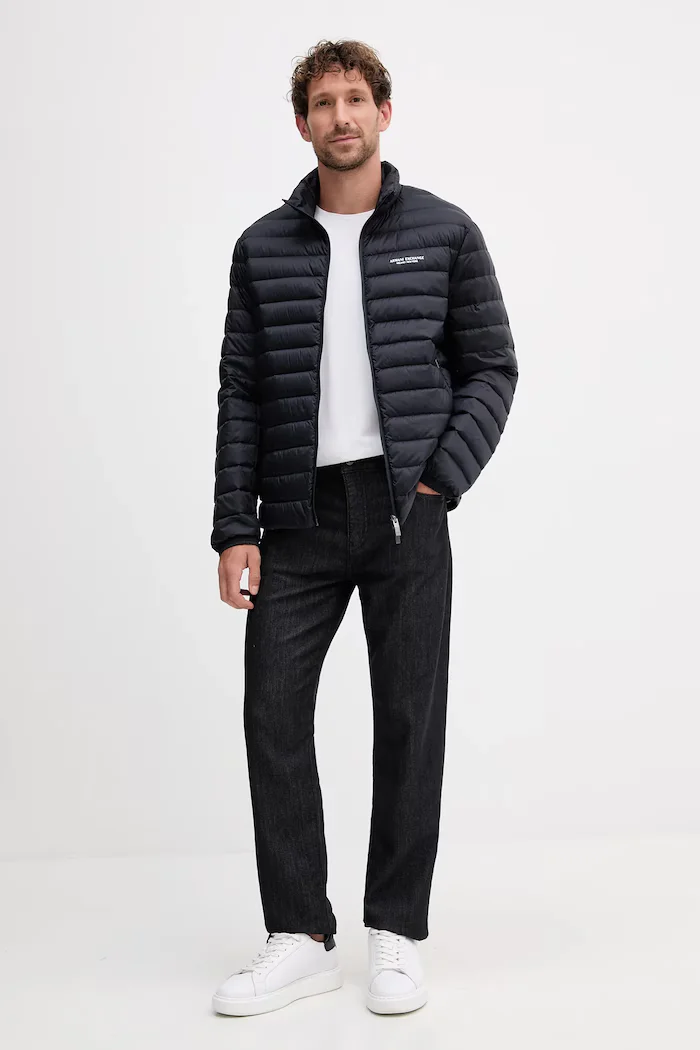 ARMANI EXCHANGE Пухено яке в черно преходен модел XM001919 AF16927