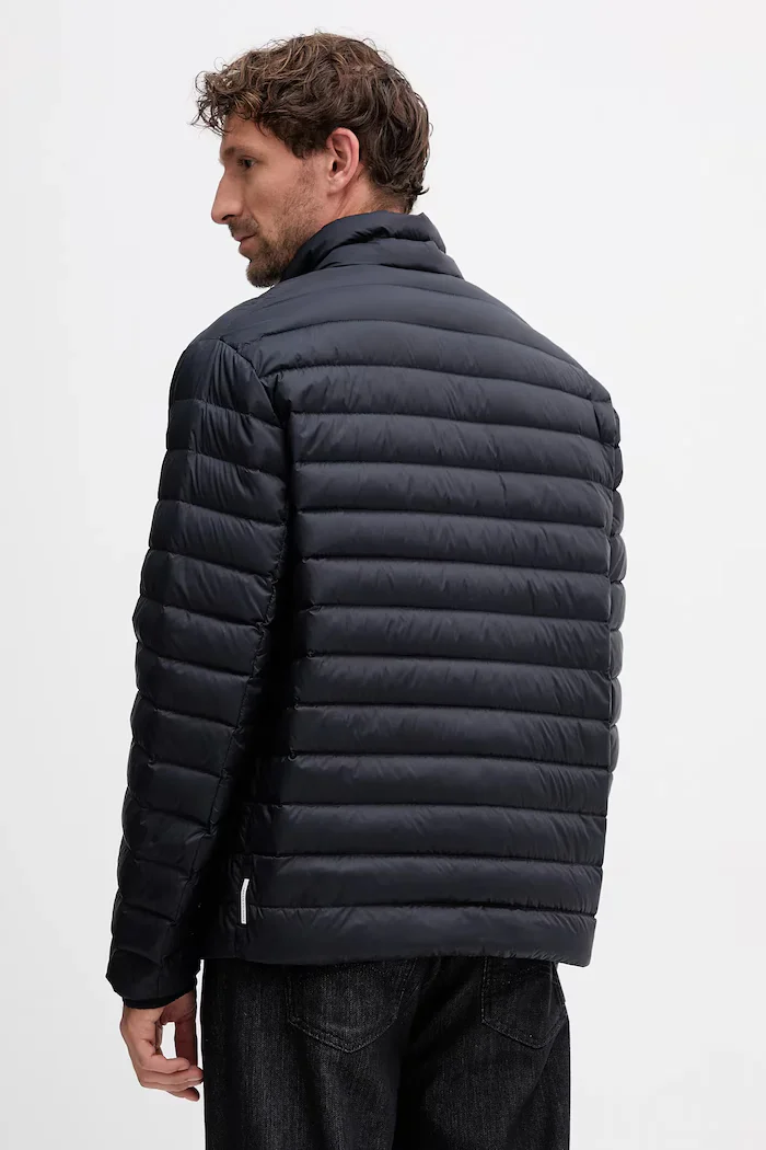 ARMANI EXCHANGE Пухено яке в черно преходен модел XM001919 AF16927