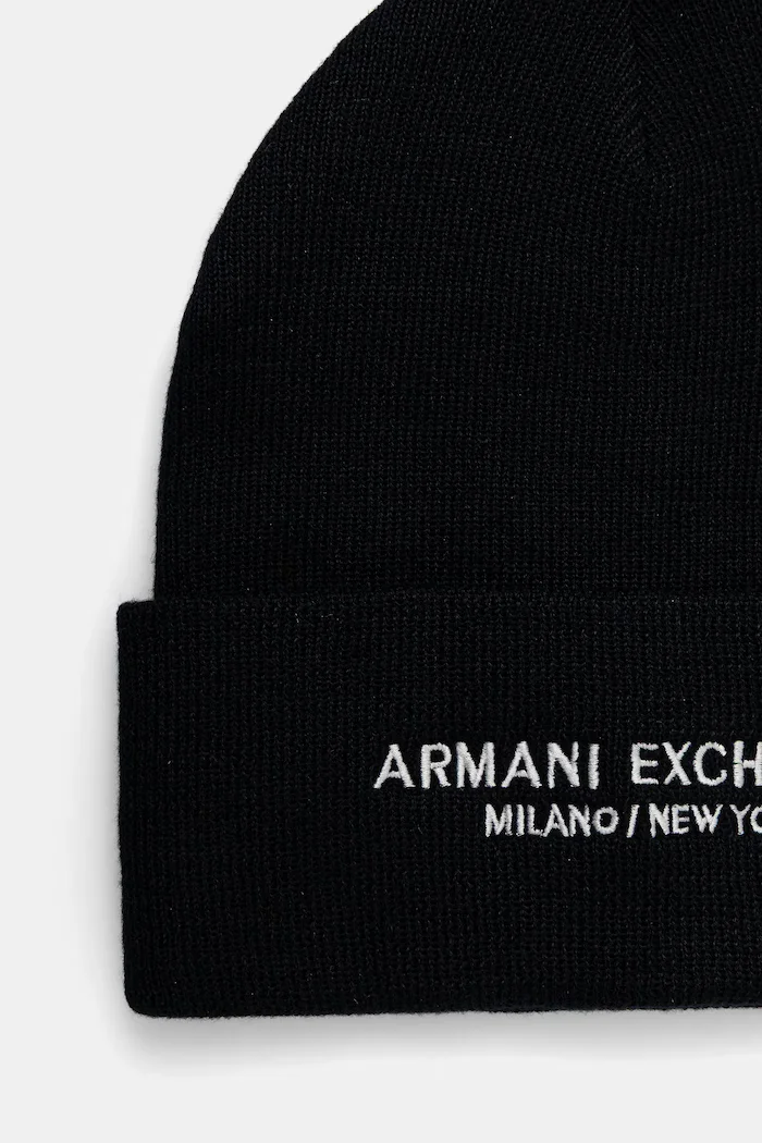 ARMANI EXCHANGE Шапка в черно XM001637 AF16950