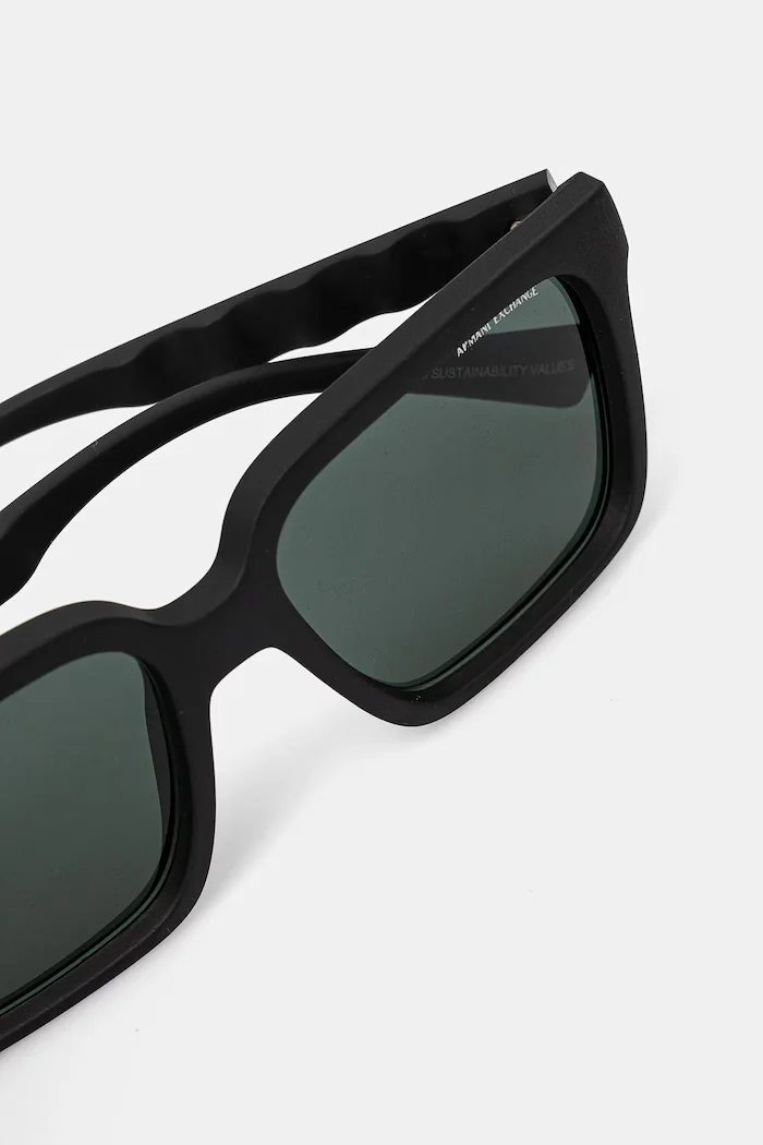 ARMANI EXCHANGE Слънчеви очила в черно 0AX4147S
