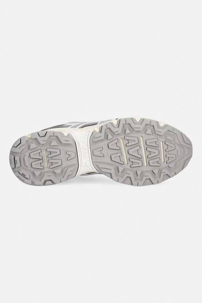 Asics GEL-NUNOBIKI маратонки мъжки сиви 1203A536.113