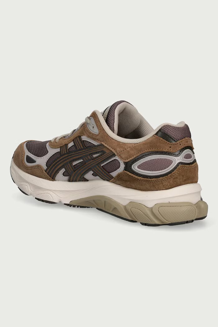 Asics GEL-NYC 2.0 маратонки кафяви 1203A895.200