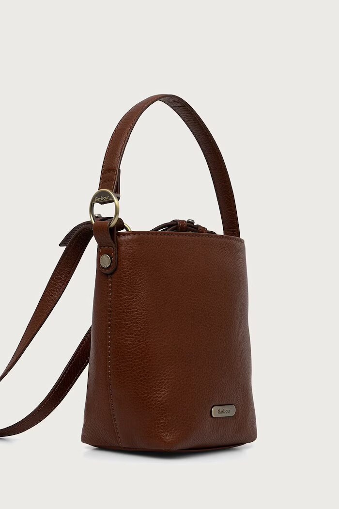 Barbour чанта crossbody дамска от кожа кафява LBA0549