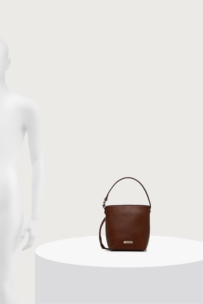 Barbour чанта crossbody дамска от кожа кафява LBA0549