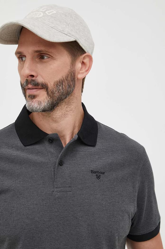 Barbour Памучна тениска с яка в черно с изчистен дизайн MML0628