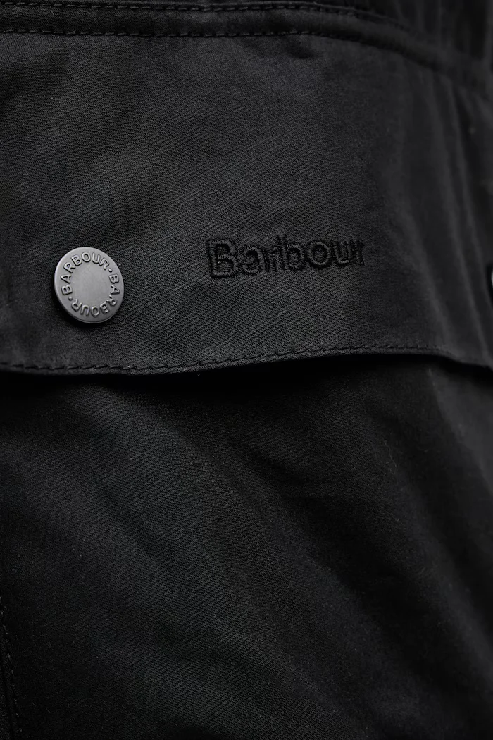 Barbour Памучно яке в черно MWX2525