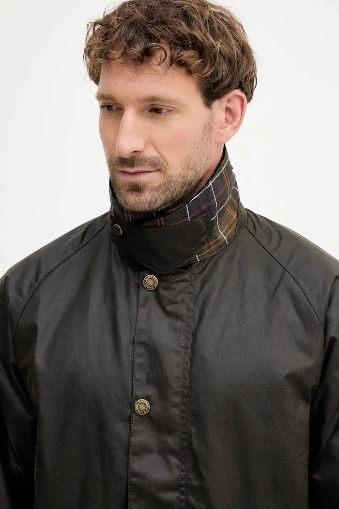 Barbour Памучно яке в зелено MWX2492