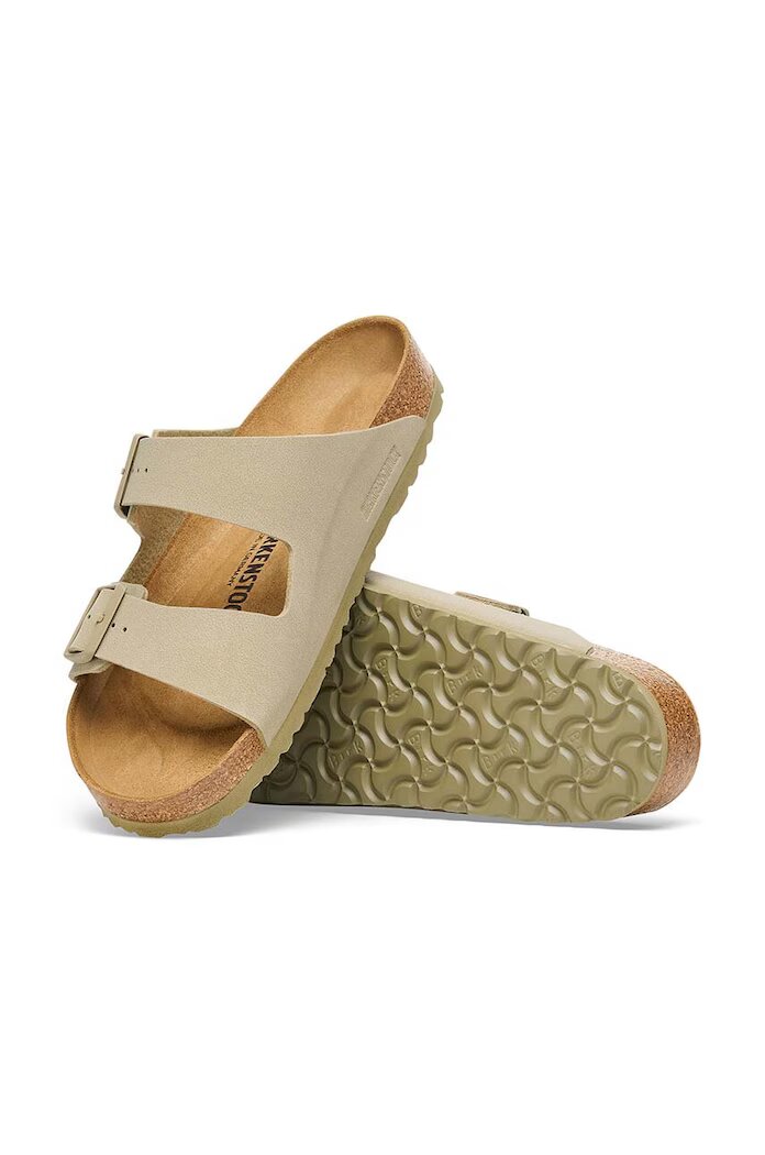 Birkenstock Чехли Arizona в зелено 1027697