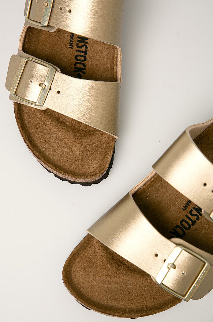 Birkenstock Чехли Arizona в златисто 1016111